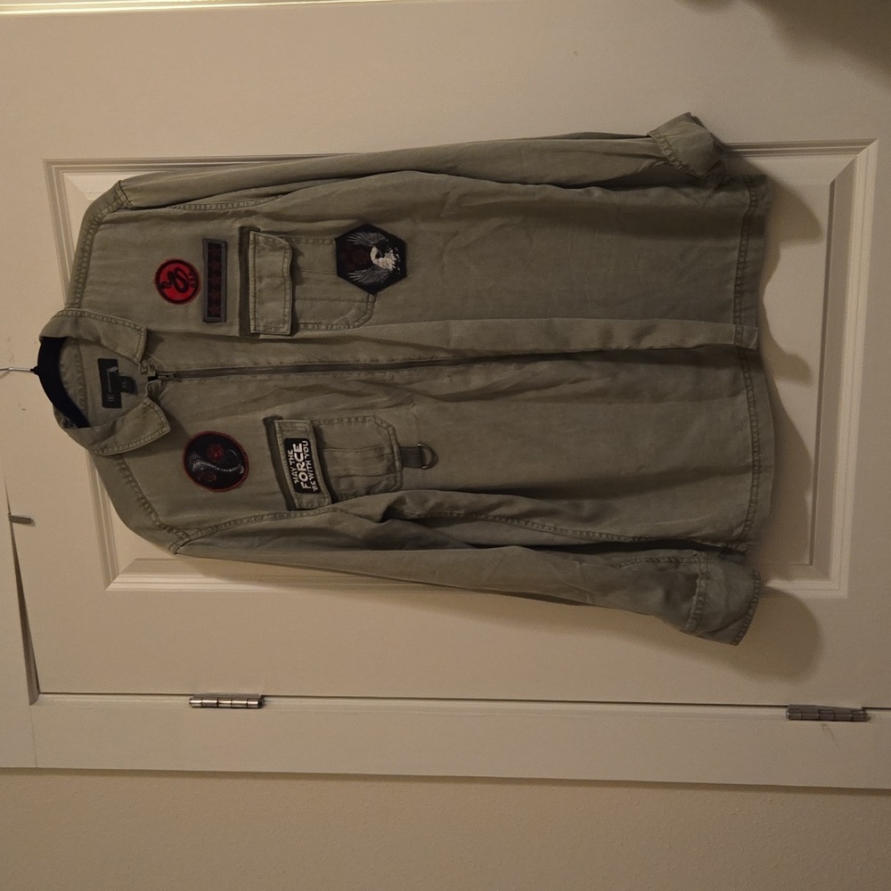 Xl Light Jacket Olive Khaki Color With Sci- Fi/ Military Patches